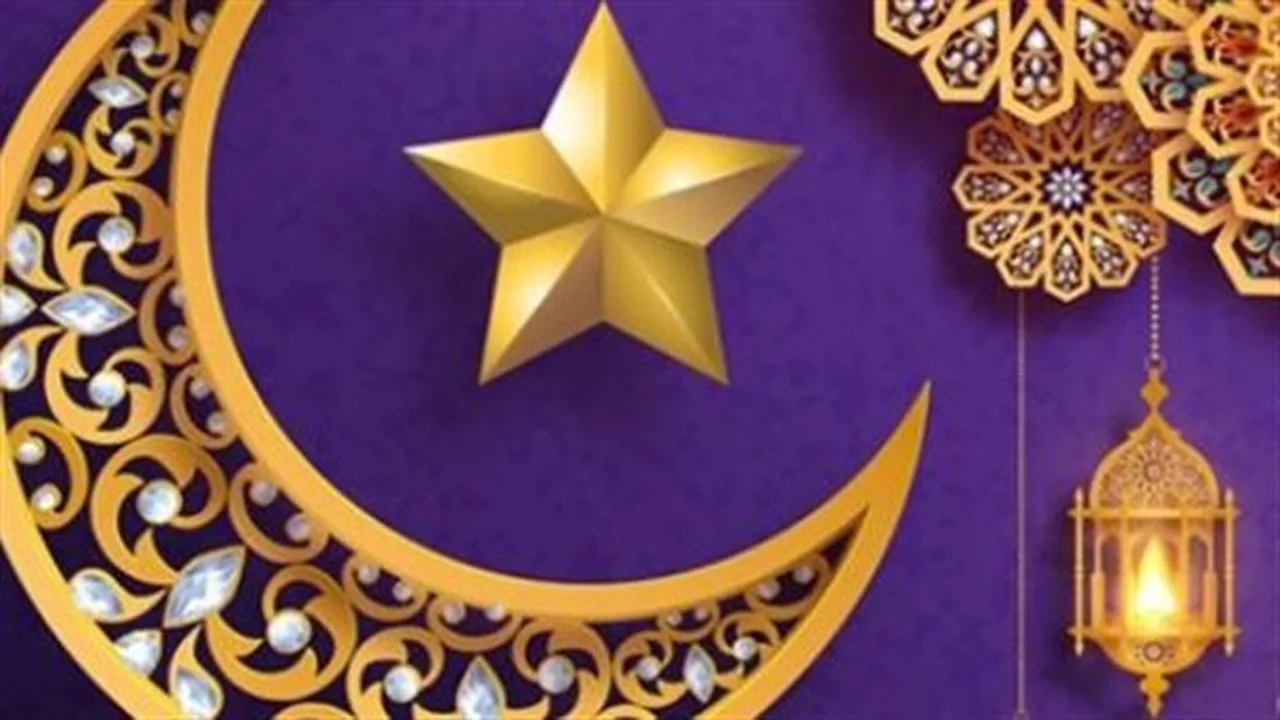 رسائل مليئة بالود.. كلمات مبتكرة لتهنئة الأهل والأصدقاء بمناسبة شهر رمضان المبارك